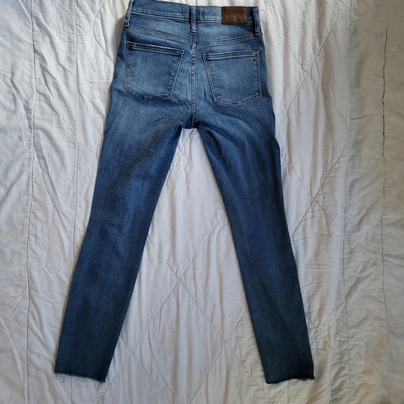 Madewell Mid'Rise Skinny Jean - Picture 7 of 7